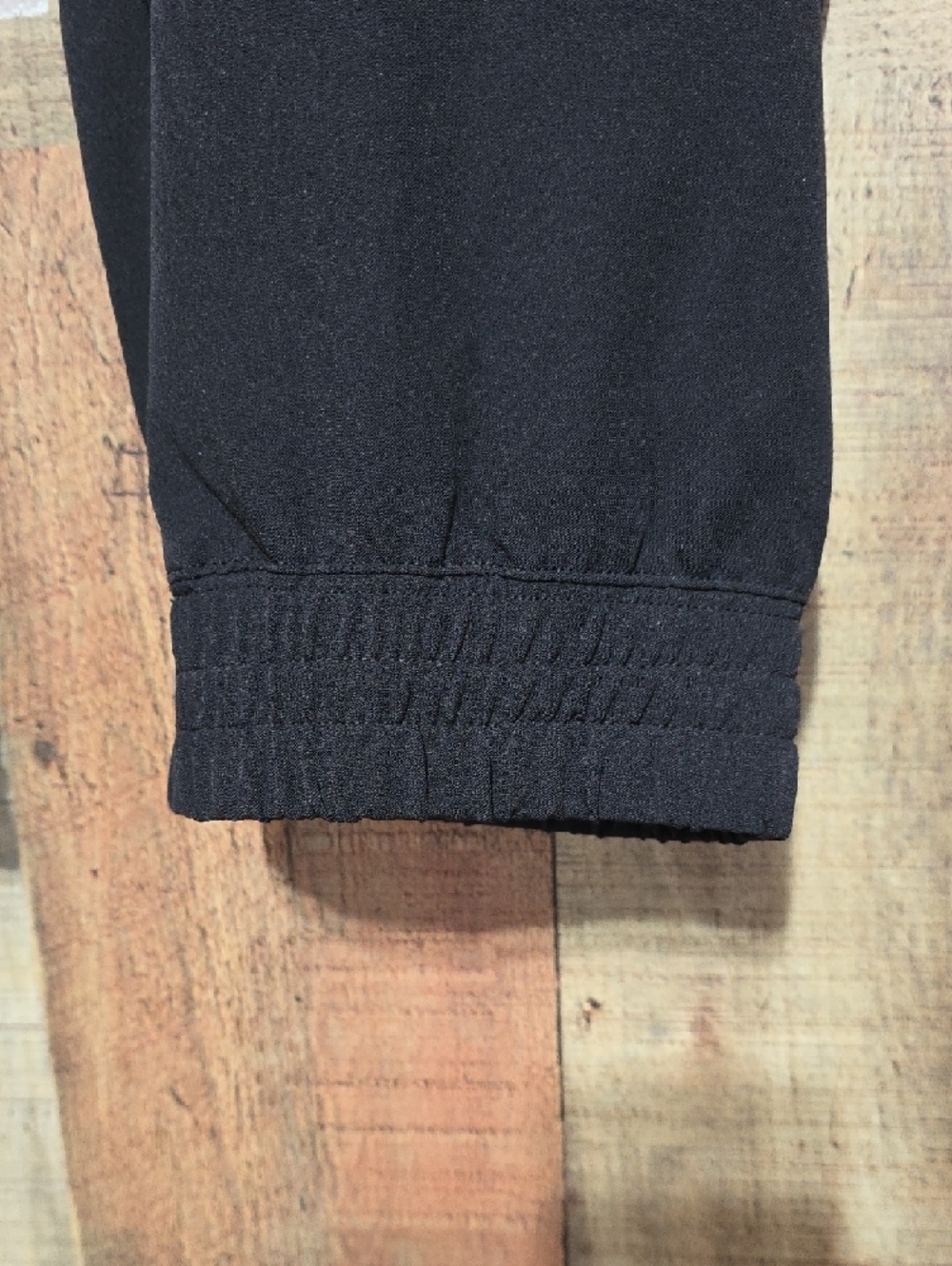 Soybu Women's Active Crop Capris - Picture 6 of 10